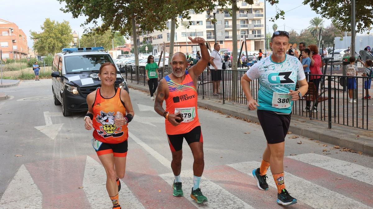 Todas las imágenes de la carrera popular de Patiño