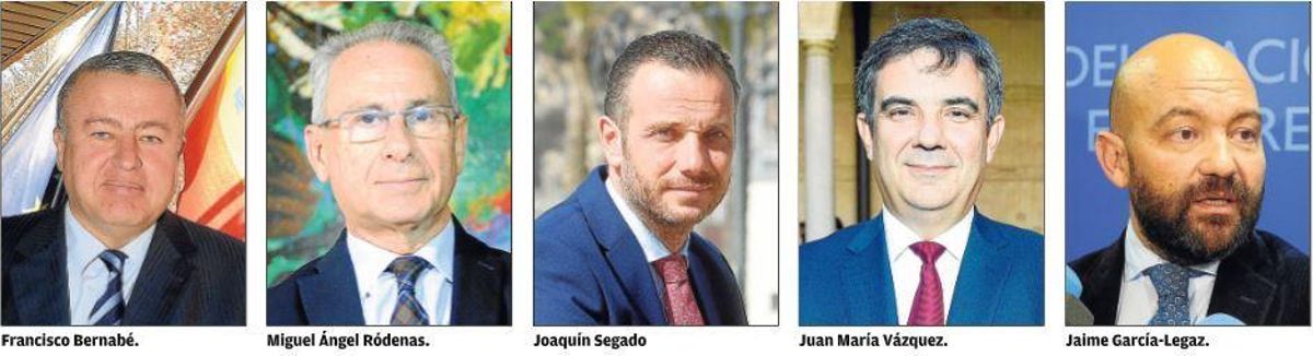La llegada de Sánchez deja con un pie fuera a una decena de altos cargos