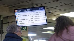 Els maquinistes van a la vaga però continuen negociant