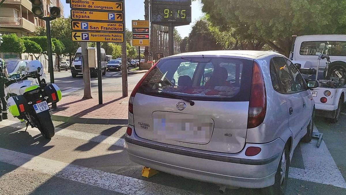 Automóvil interceptado la semana pasada en San Andrés por la Policía por hacer las veces de taxi, pero sin licencia. | L.O.