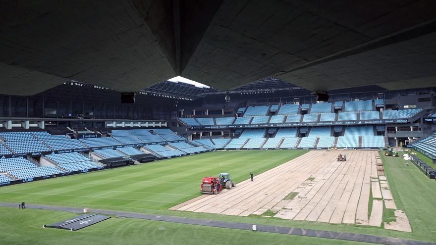 Un nuevo manto para Balaídos: el estadio vigués renueva su césped