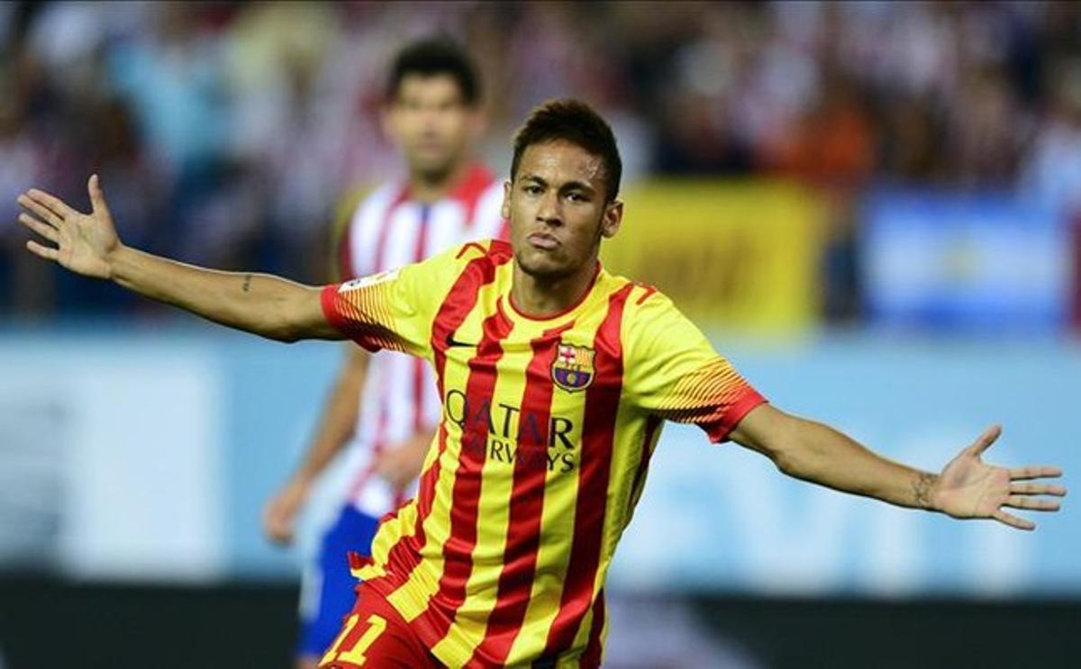 Neymar celebra el gol marcat contra l’Atlètic de Madrid, a la Supercopa. Neymar celebra el gol marcat contra l’Atlètic de Madrid, a la Supercopa.