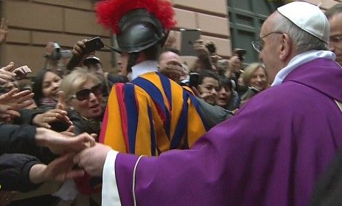 Primer Angelus del Papa Francisco