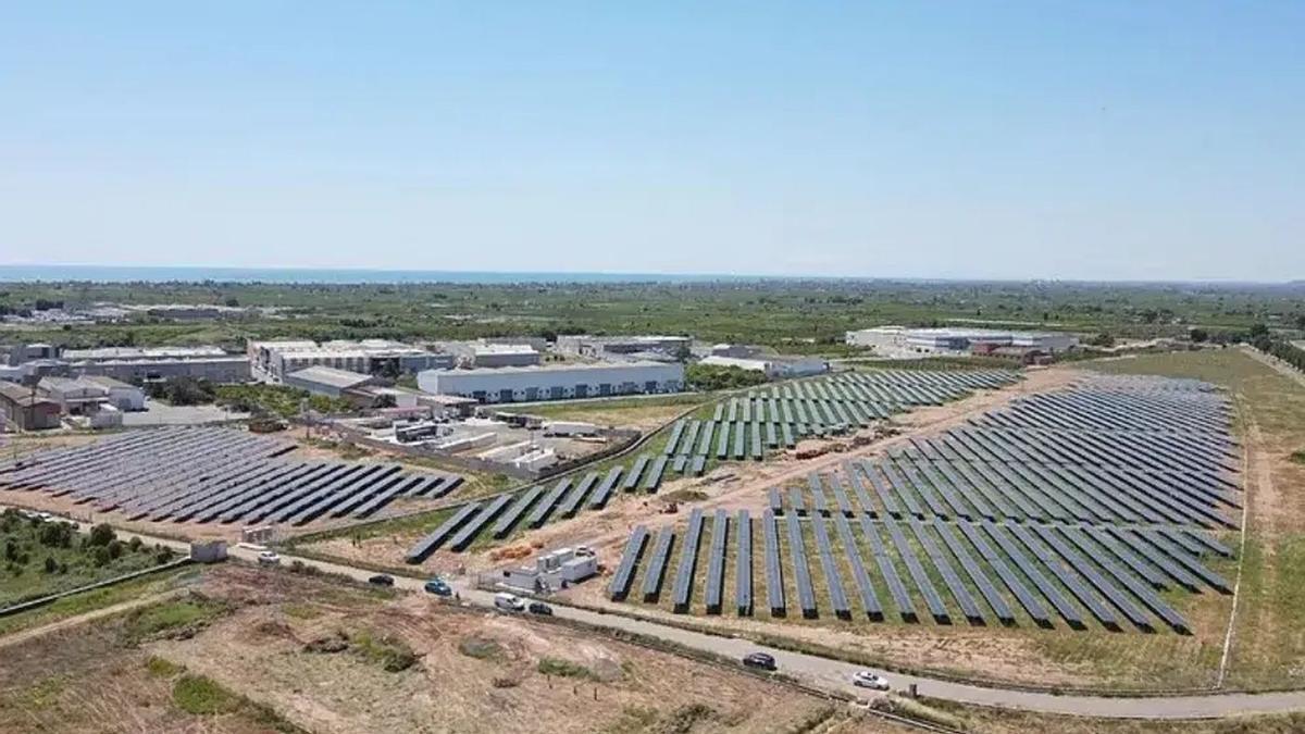 Endurance Motive construirá en Burriana un proyecto de almacenamiento para hibridación solar fotovoltaica de 50 MWh.