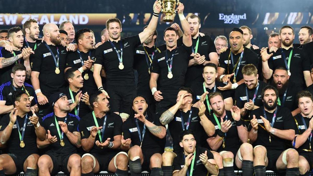Los All Blacks celebran su último Mundial de rugby en 2015.