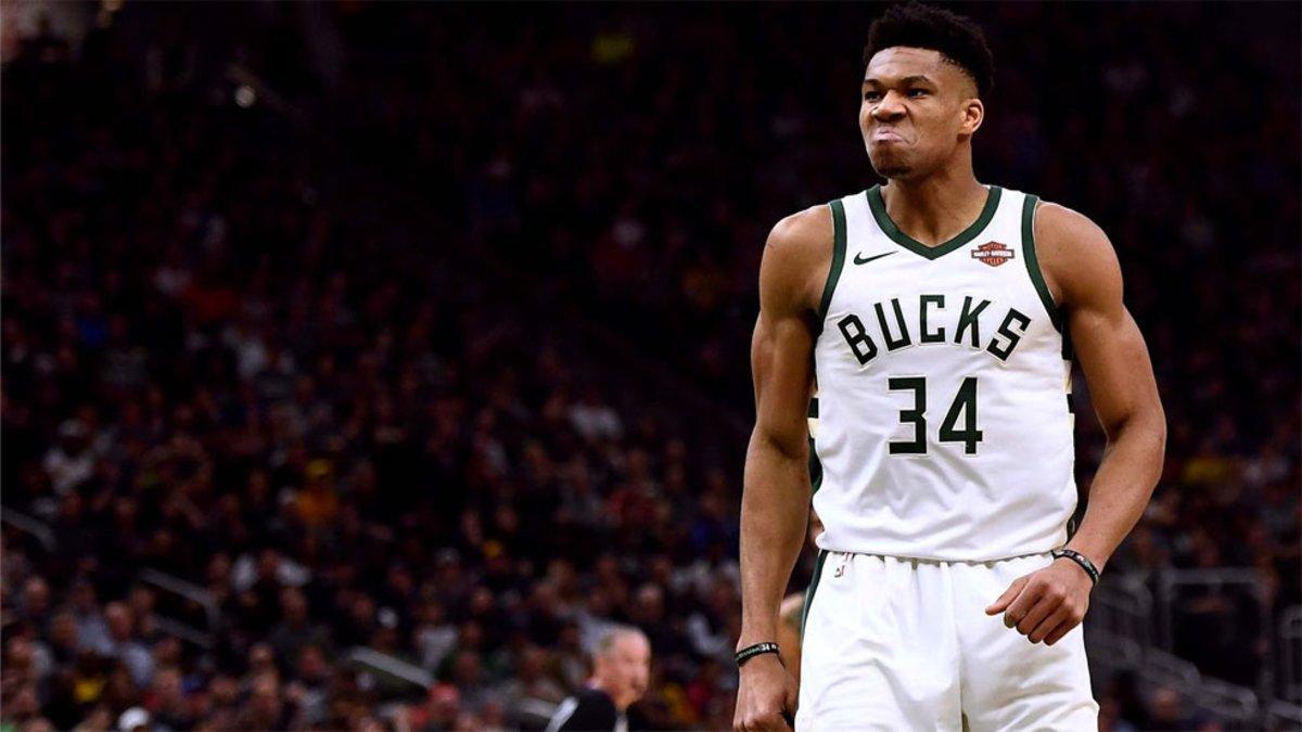 Otra exhibición de Antetokounmpo