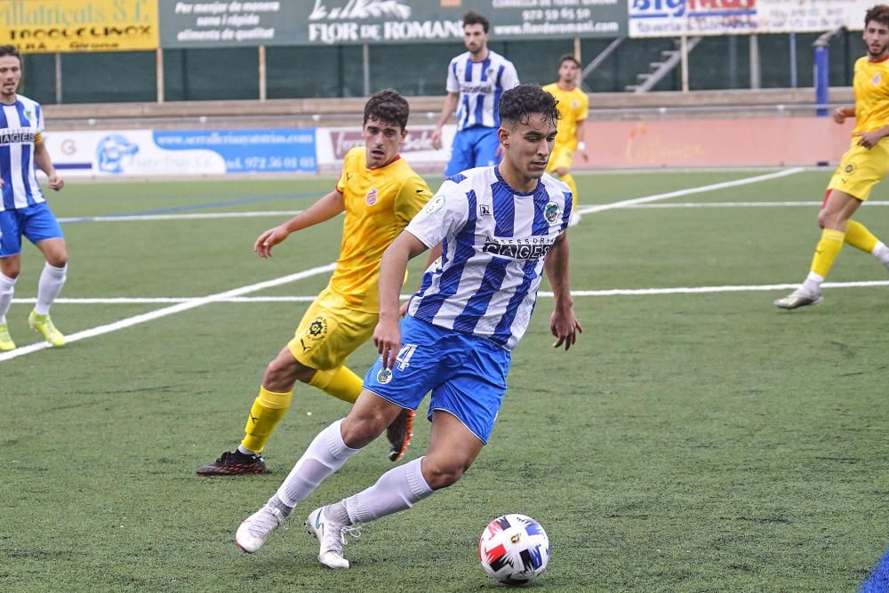 El derbi entre el Girona B i el Banyoles, en imatges