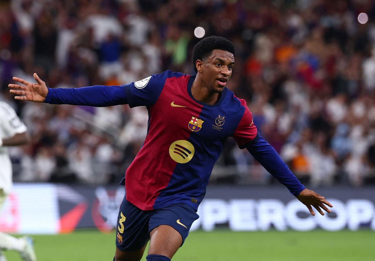 El Barça golea 2-5 al Madrid en la final de la Supercopa | FOTOS