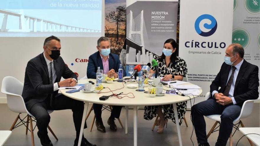 Sergio Gordillo, Enrique Mallón, Patricia García y Andrés Alonso, en la sede del Círculo de Empresarios.