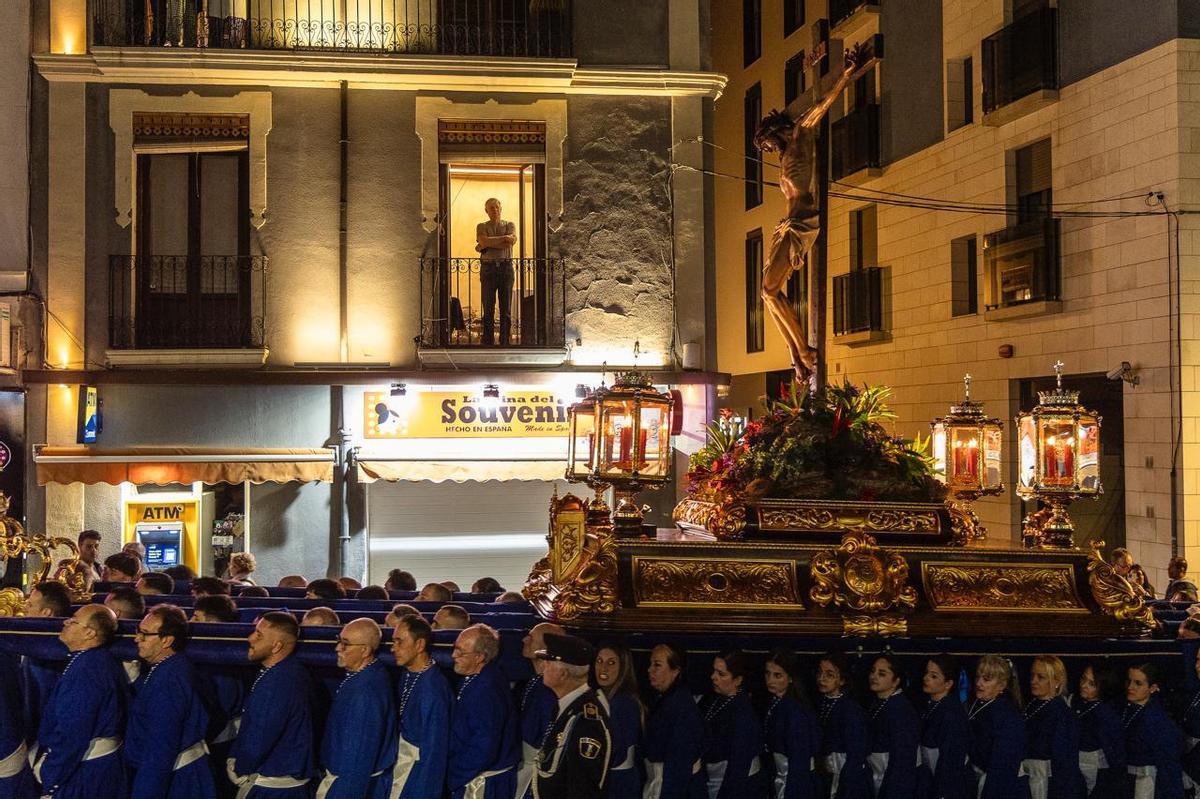 Semana Santa en Alicante 2026: procesión de la Cofradía de la Piedad y Caridad y Cristo de la Paz