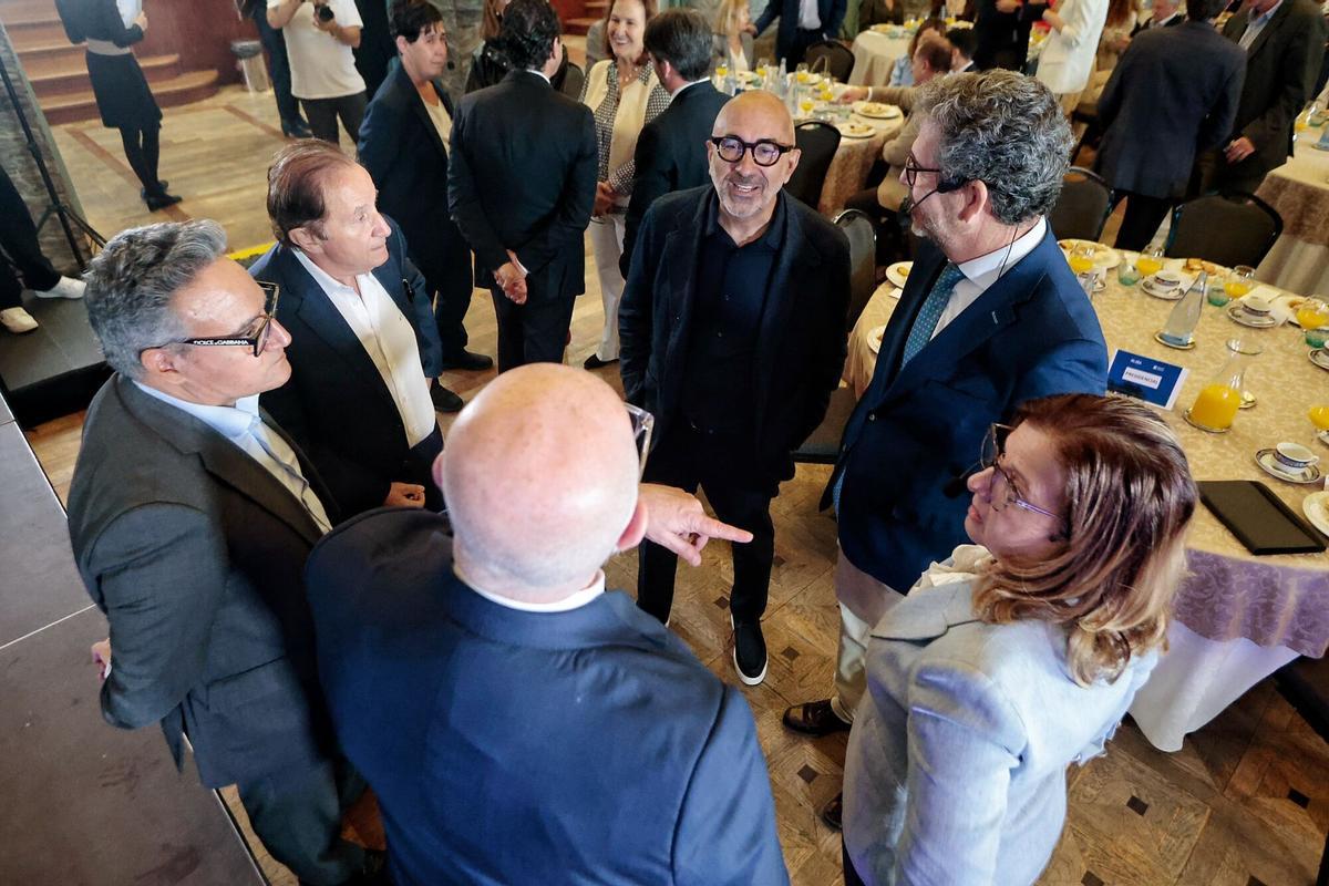 Mesa redonda: ¿La gestión del agua y la protección del litoral en Tenerife?