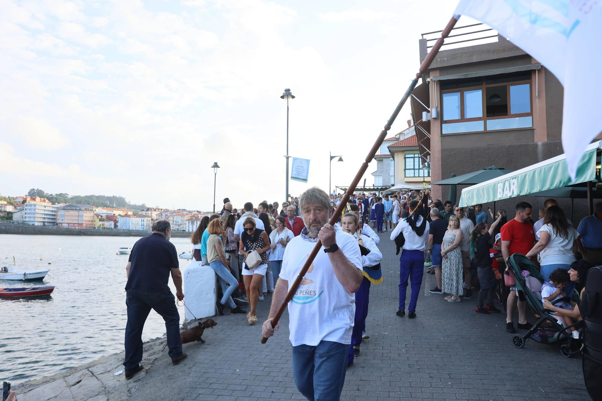 EN IMÁGENES: La procesión de "la llamada de la mar" en el Carmen de Luanco