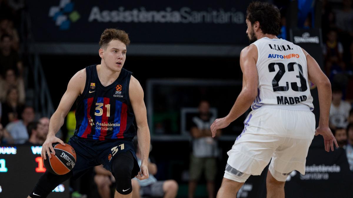 Rokas Jokubaitis, defendido por Sergio Llull