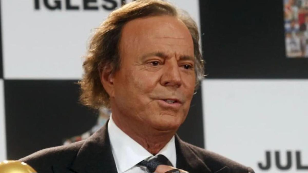 Julio Iglesias