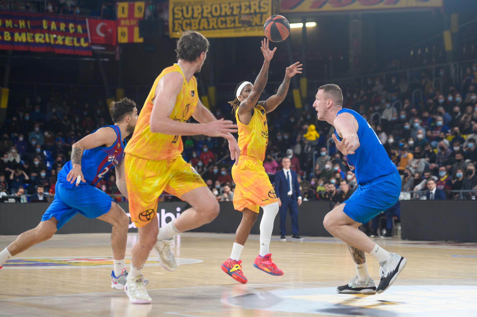 Encuentro entre el Barcelona y el CB Gran Canaria