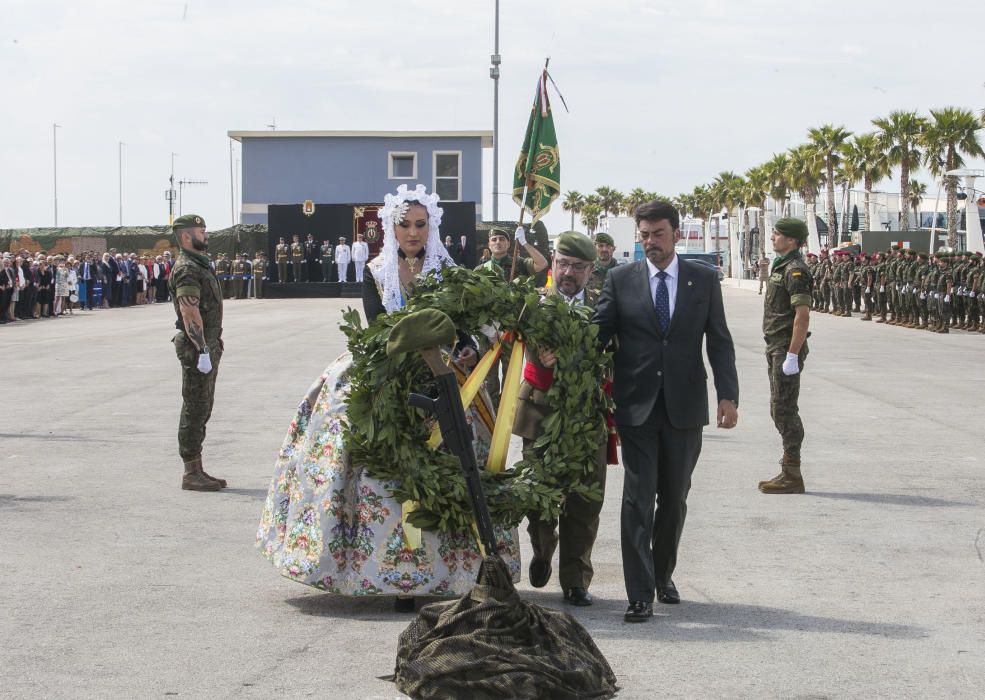 600 personas juran bandera en Alicante