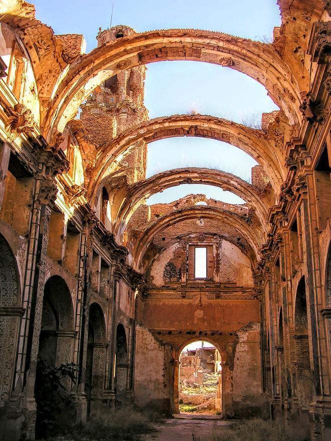 Ruinas del convento de Belchite
