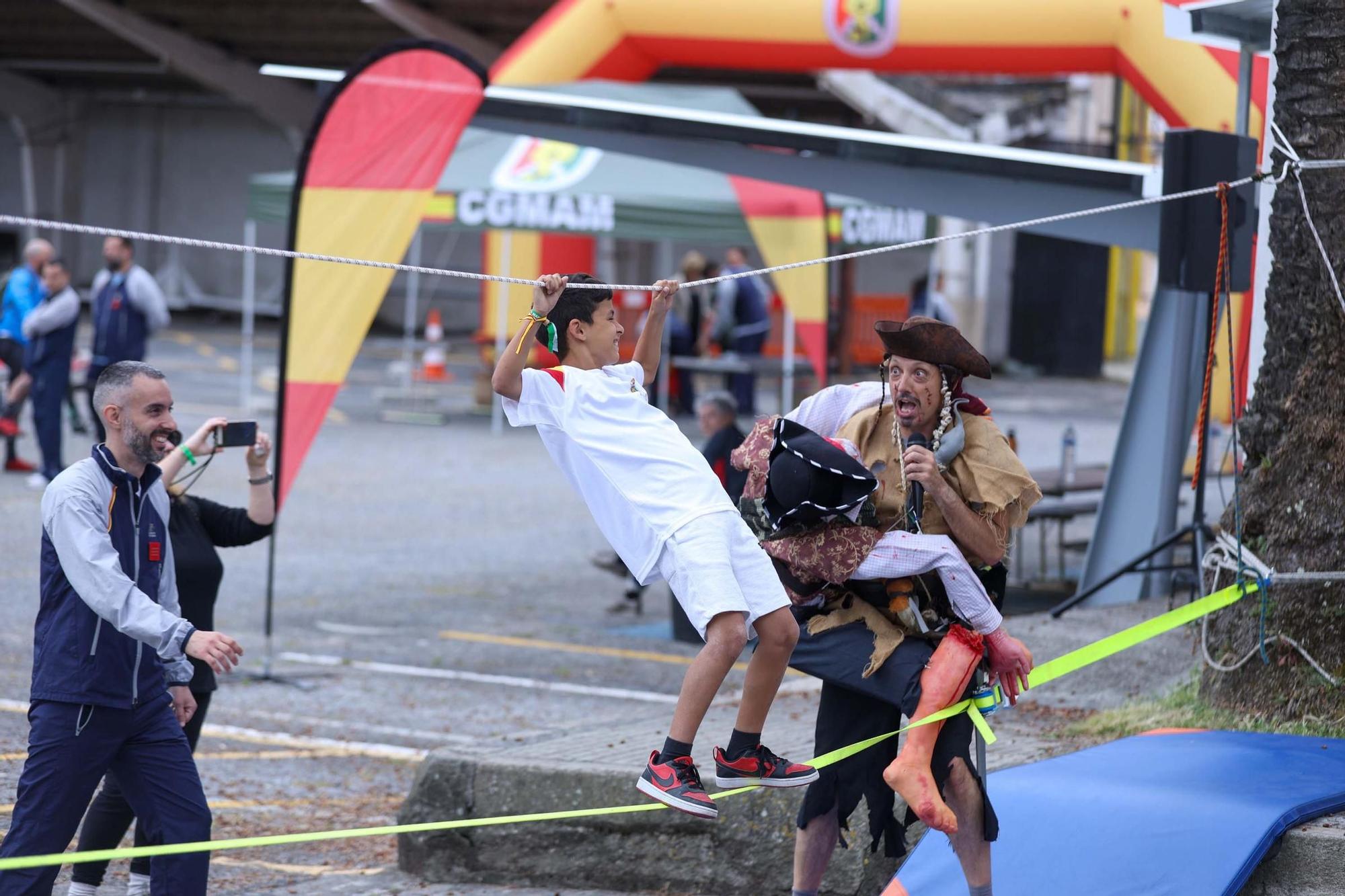 Carrera infantil en el Día de las Fuerzas Armadas en A Coruña
