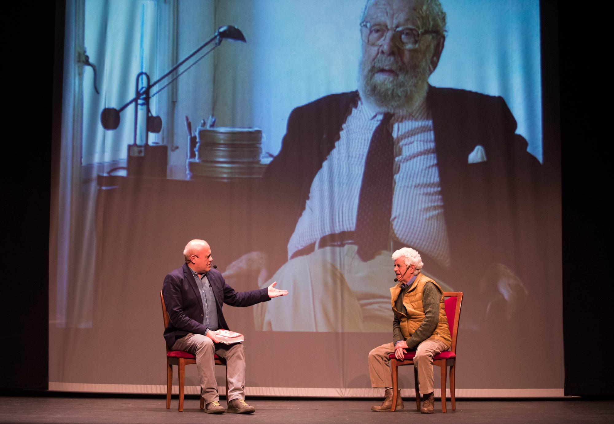 Encuentro cultural sobre Berlanga y las Fallas, organizado por Levante-EMV en el Teatro Talía.