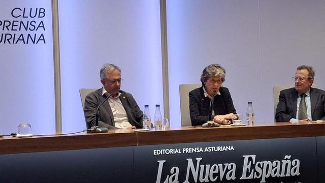 De izquierda a derecha, Jorge Fernández Argüelles, Elda Mata y Ramón Punset.