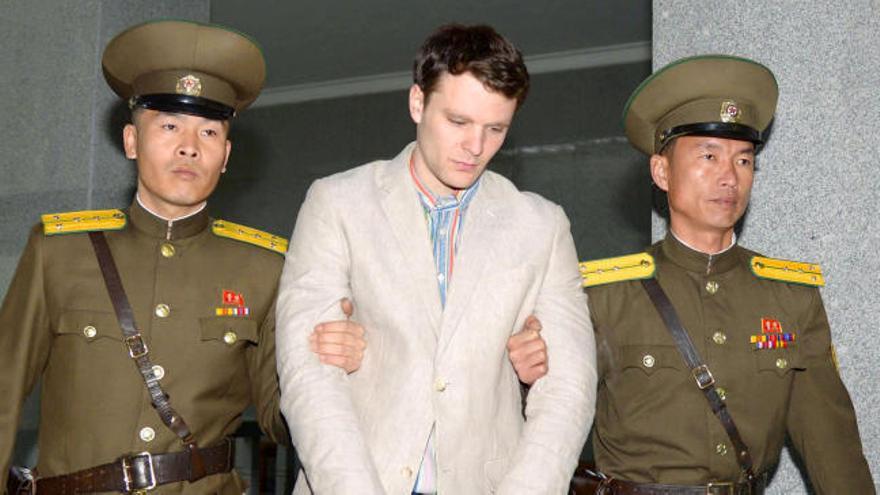 El estudiante estadounidense liberado por Pyongyang sufre graves daños cerebrales