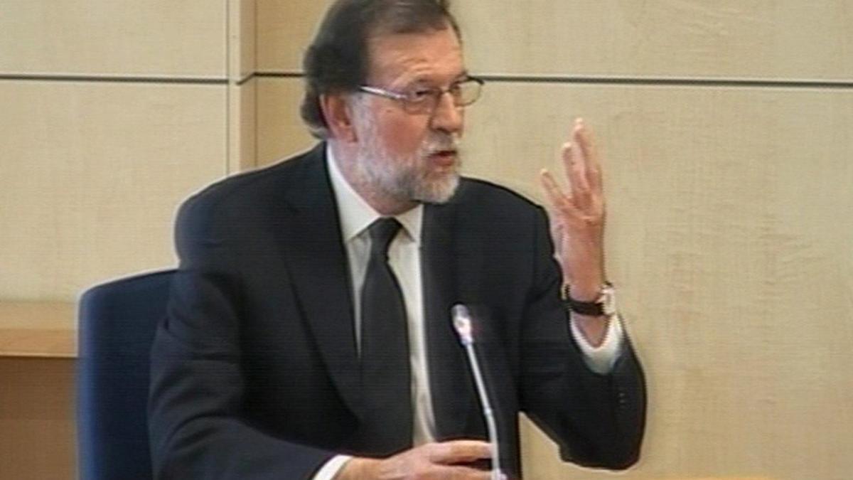 Imagen capturada de la señal de vídeo institucional de Mariano Rajoy mientras declara en la Audiencia Nacional.
