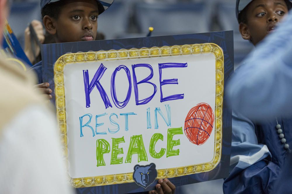 Luto en la NBA y en las calles por Kobe Bryant