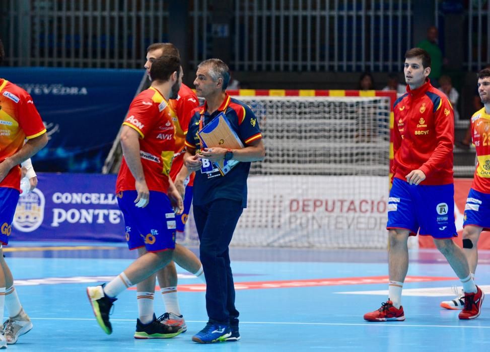 España escala la montaña y se despeña en el Mundial Júnior de Balonmano