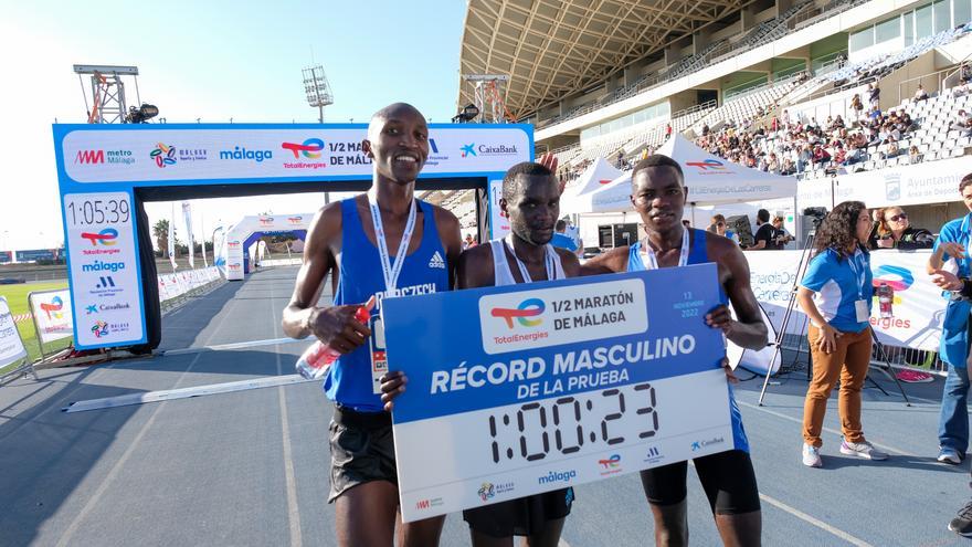 Récord en una Media Maratón de Málaga teñida de luto