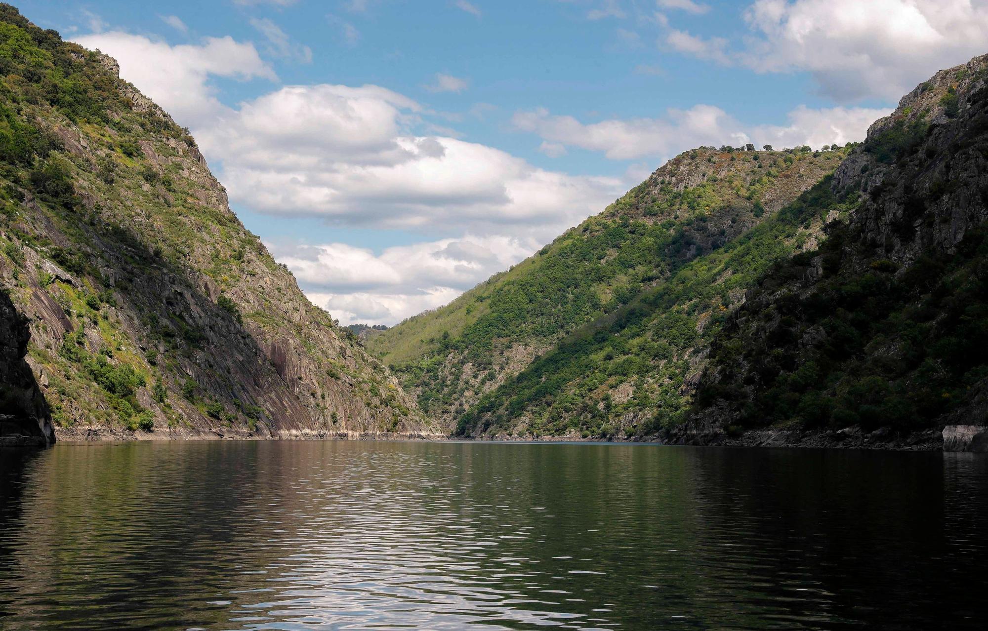 La magia de la Ribeira Sacra y los cañones del Sil, a vista de dron