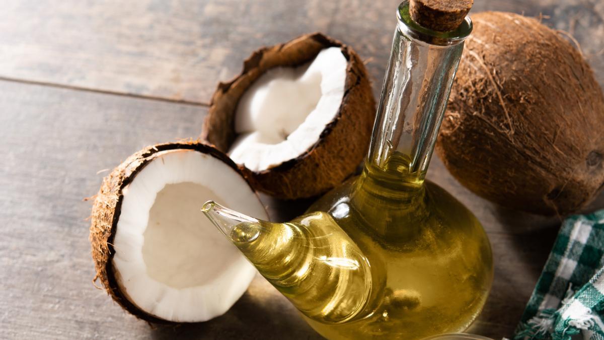 Vinagre y aceite de coco: la pareja perfecta para una limpieza impecable