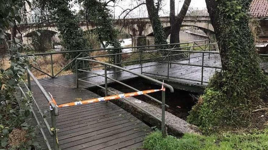 Paseo fluvial de Caldas, cortado por precaución. // PC Caldas