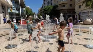 Alicante supera los 42 grados y la ola de calor "extrema" se prolonga al menos hasta el jueves
