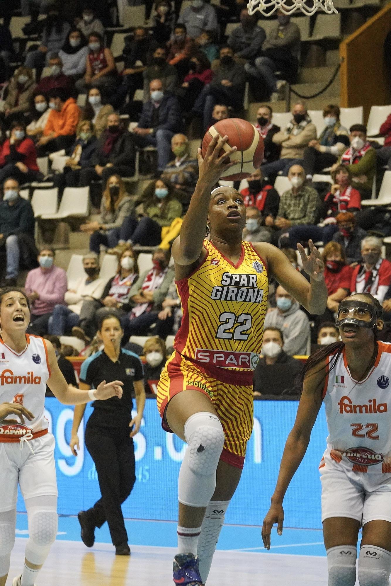 Les imatges de l'Spar Girona-Famila Schio