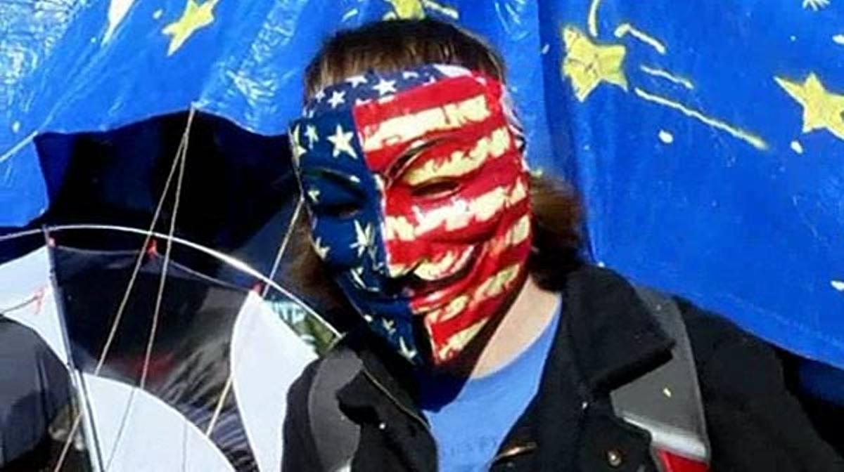 Els indignats resisteixen a Washington.