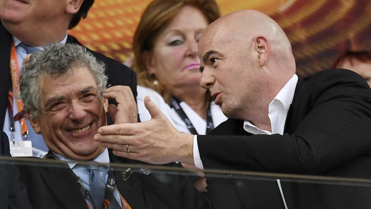 Ángel María Villar y Gianni Infantino, presidente de la FIFA