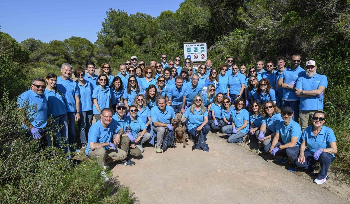 Un grupo de voluntarios.