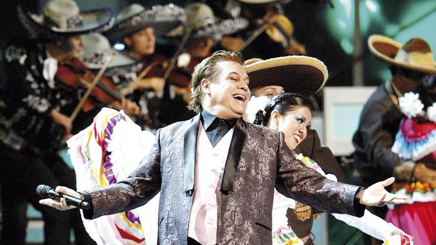 Juan Gabriel, en los Grammy Latinos 2009. // Mario Anzuoni