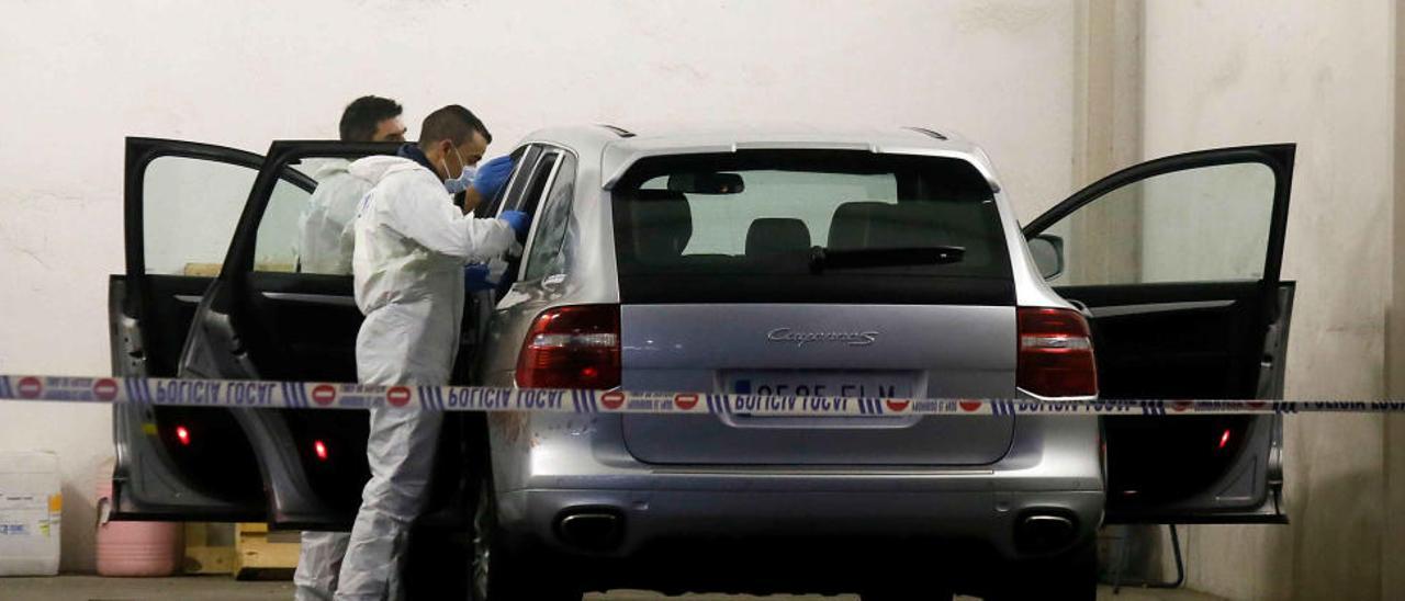 Un empleado declara que el coche de la viuda estaba listo por la mañana y que el yerno retrasó su entrega