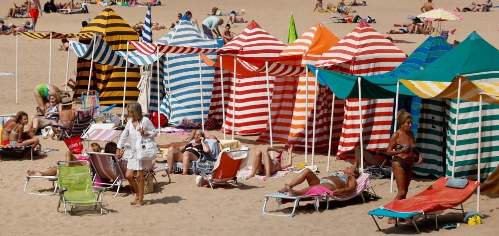 Calor en la Playa de San Lorenzo