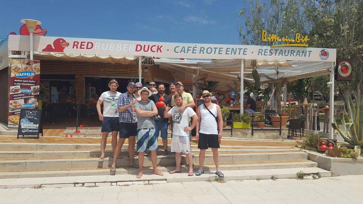 Die "Goodbye Deutschland"-Auswanderer Sascha und Kathrin Thielen sagen 'danke': Eindrücke aus 13 Jahren "Red Rubber Duck" in Peguera