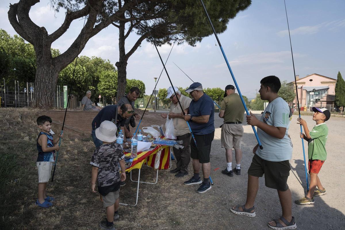 La parada al parc de l'Agulla a punt de començar el curs