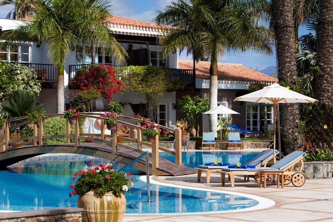 Seaside Grand Hotel Residencia