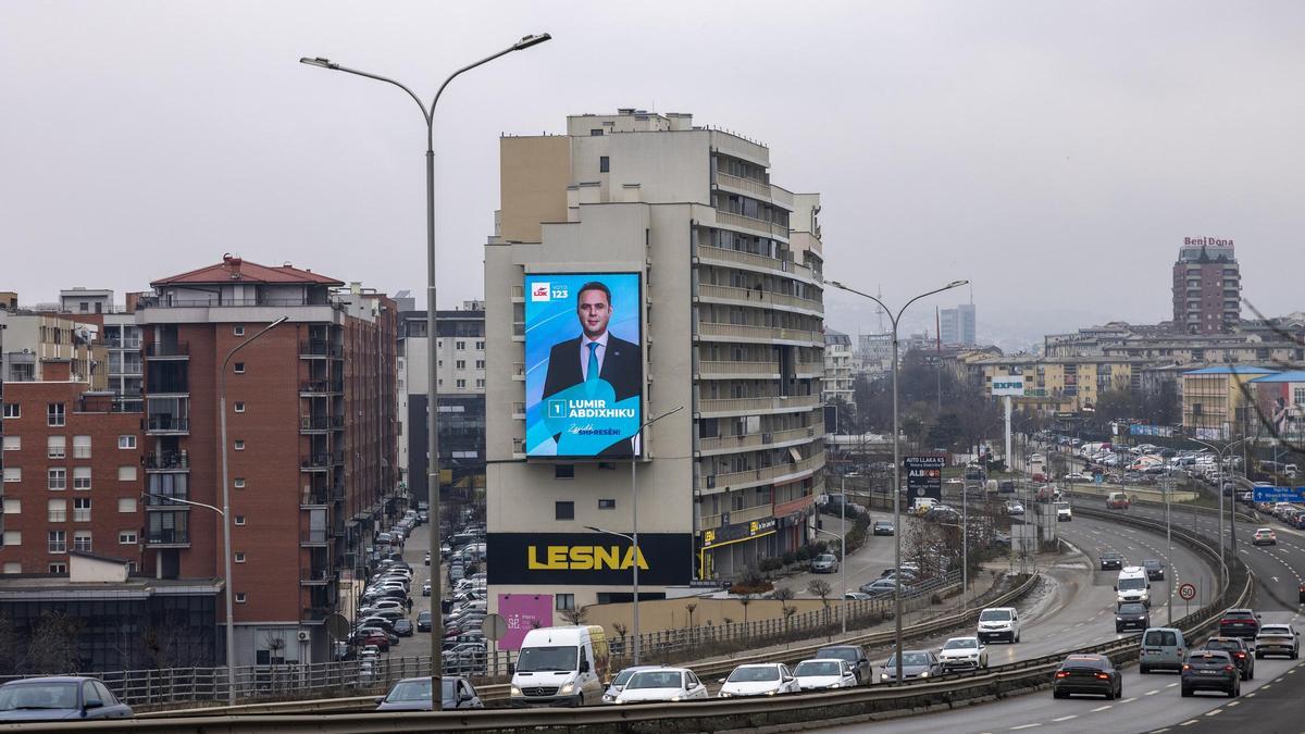 Kosovo repite elecciones entre tensiones con la UE y el estancamiento con Serbia