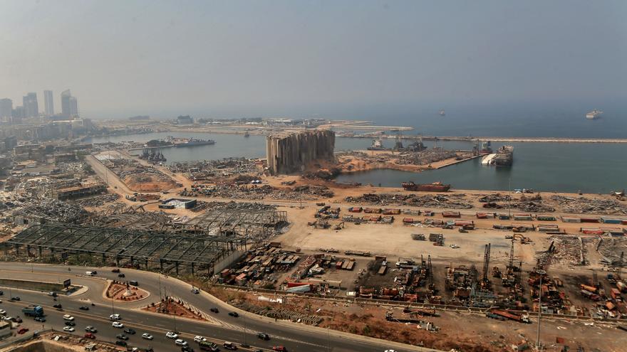 Daños materiales causados por las explosiones del 4 de agosto en el puerto de la capital de Líbano, Beirut.