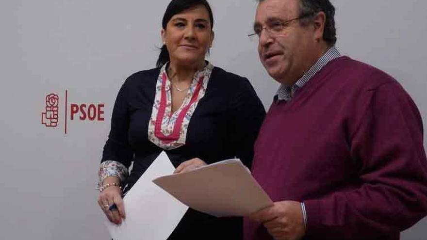 El PSOE denuncia los &quot;larguísimos&quot; retrasos en Traumatología