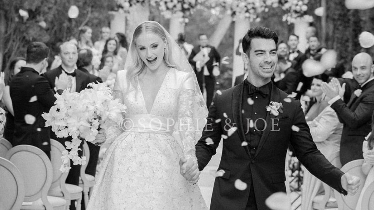 SOPHIE TURNER Y JOE  JONAS