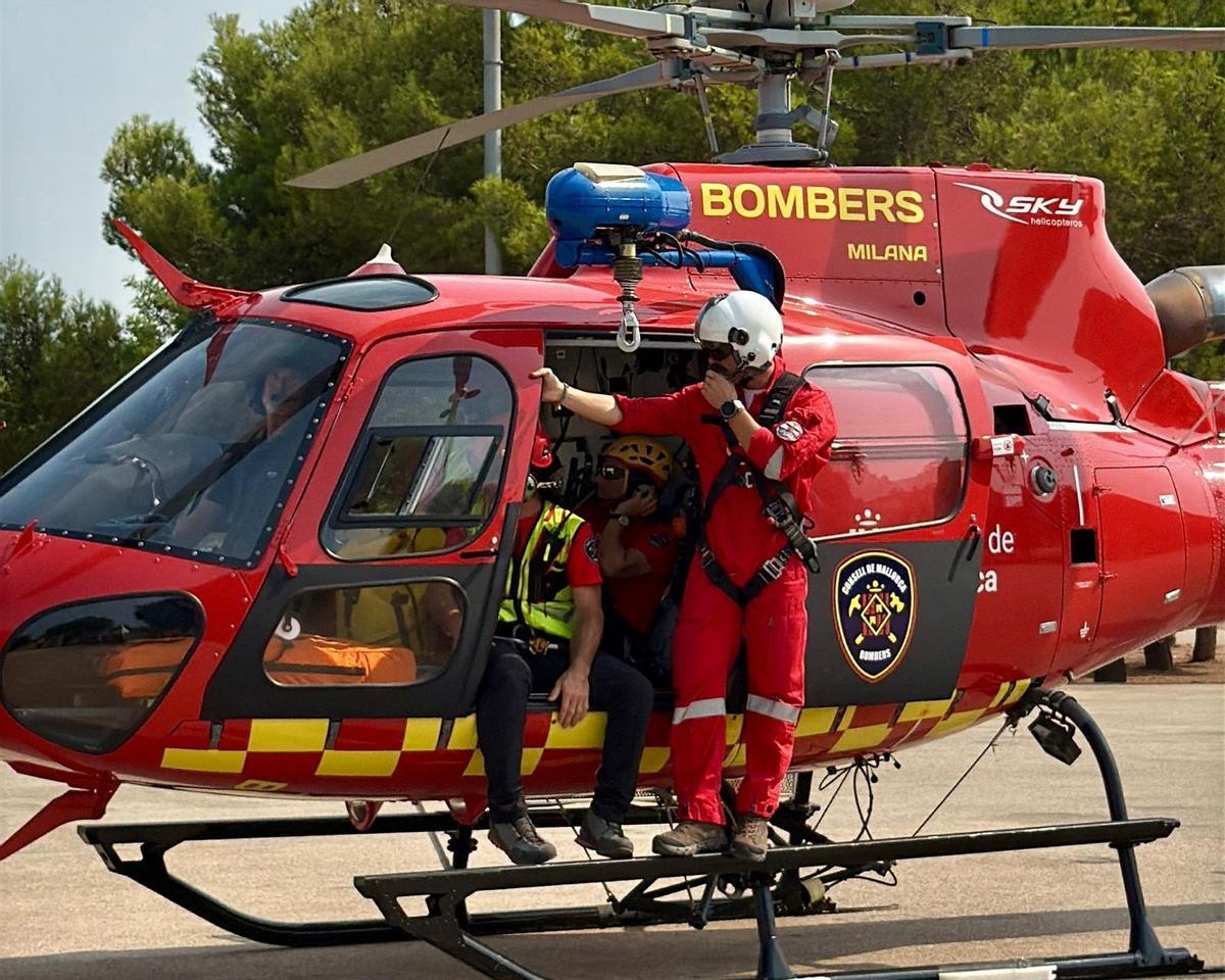 Helicóptero Milana de los Bomberos de Mallorca.