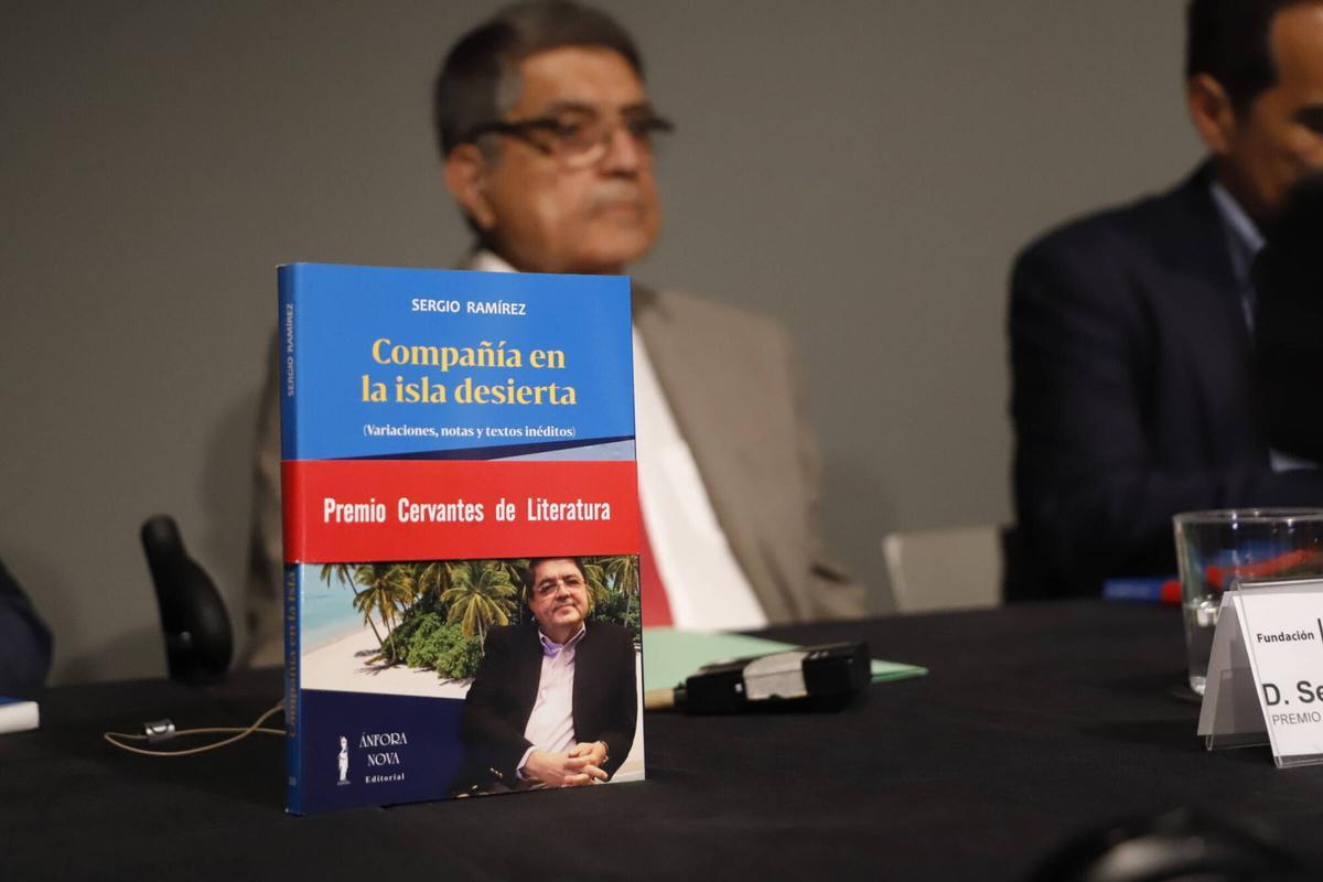 El escritor nicaragüense Sergio Ramírez, en Córdoba