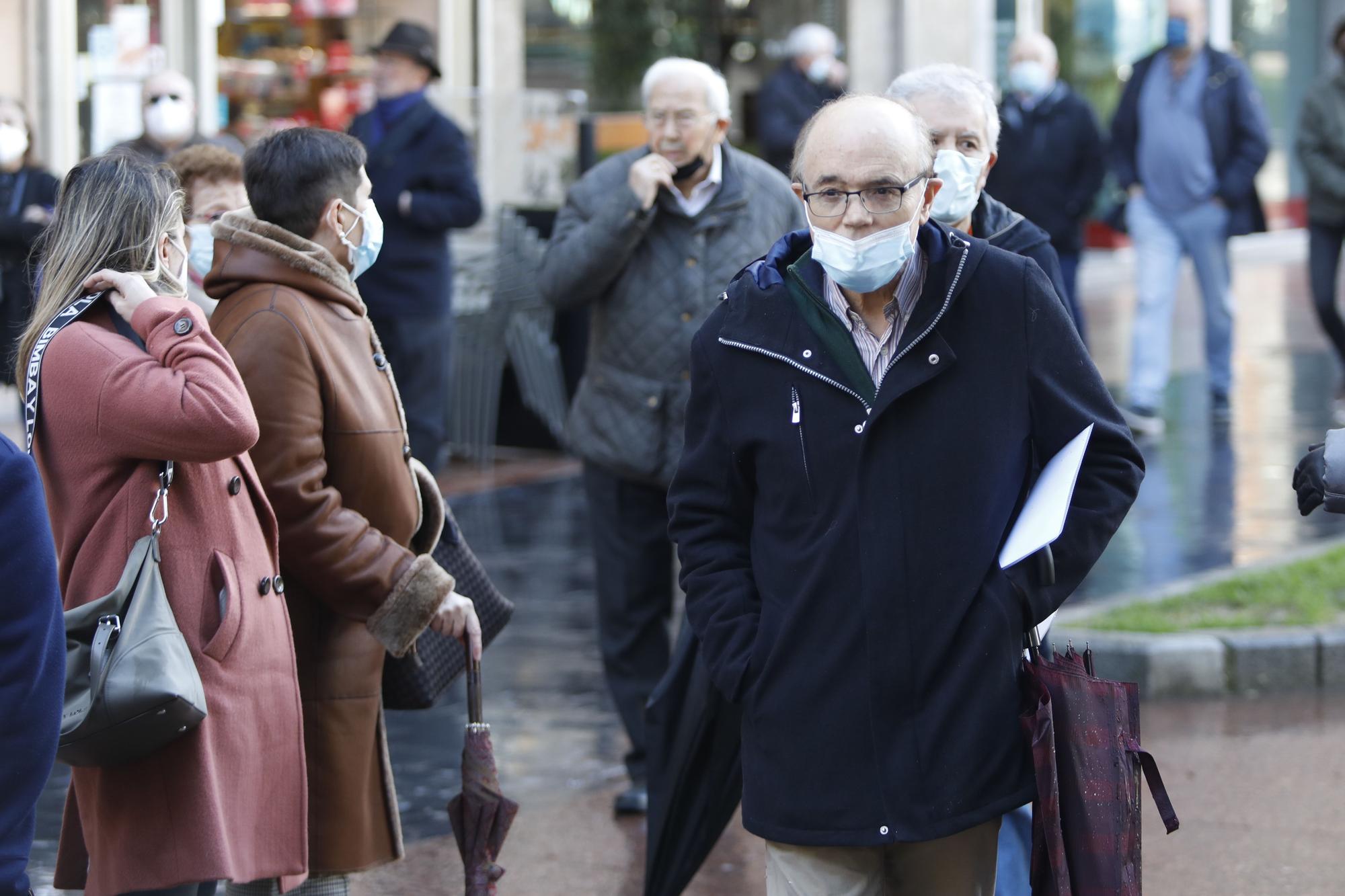 Emotivo adiós en Oviedo a Salvador Tranche, médico en el Cristo y referente nacional de atención primaria